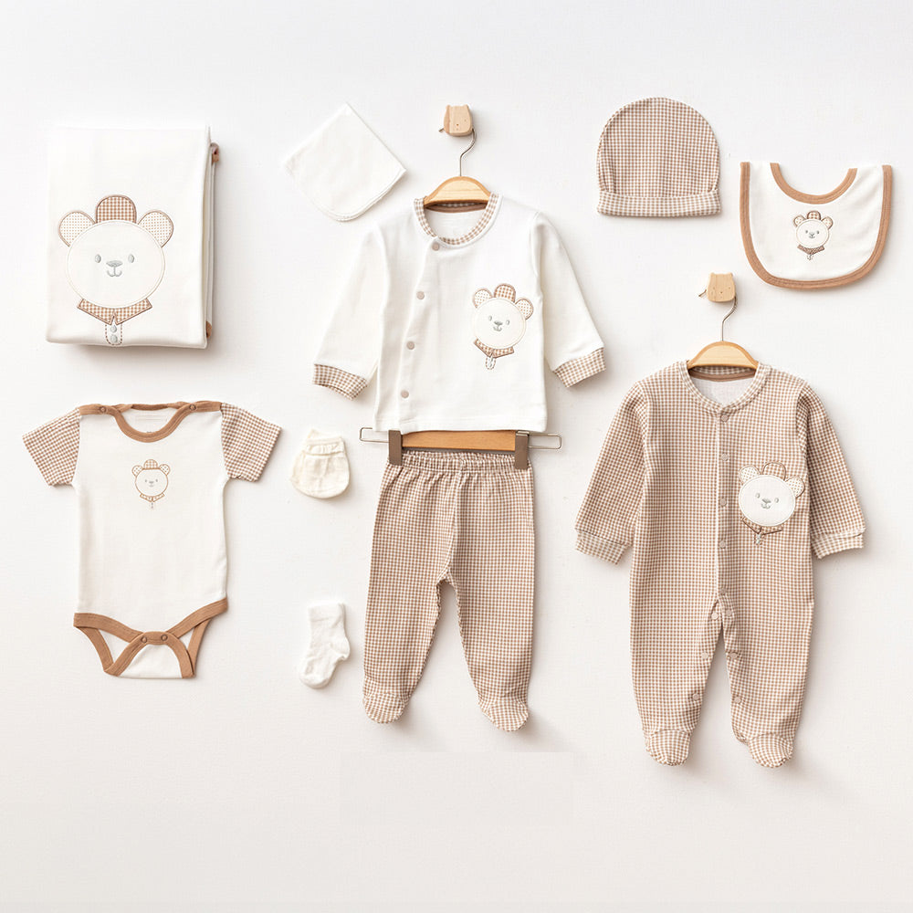 Pooh Bear Themed 10-Piece Newborn Welcome Set Baby (0-3 Months) - A020.10325
