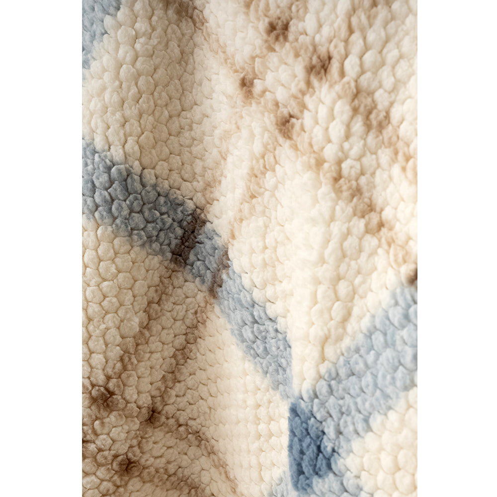Plaid Themed Baby Blanket Blue - B047.95270.01