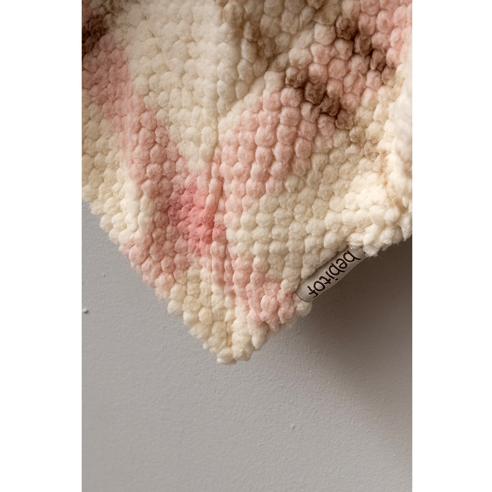 Plaid Themed Baby Blanket Pink - B047.95270.02