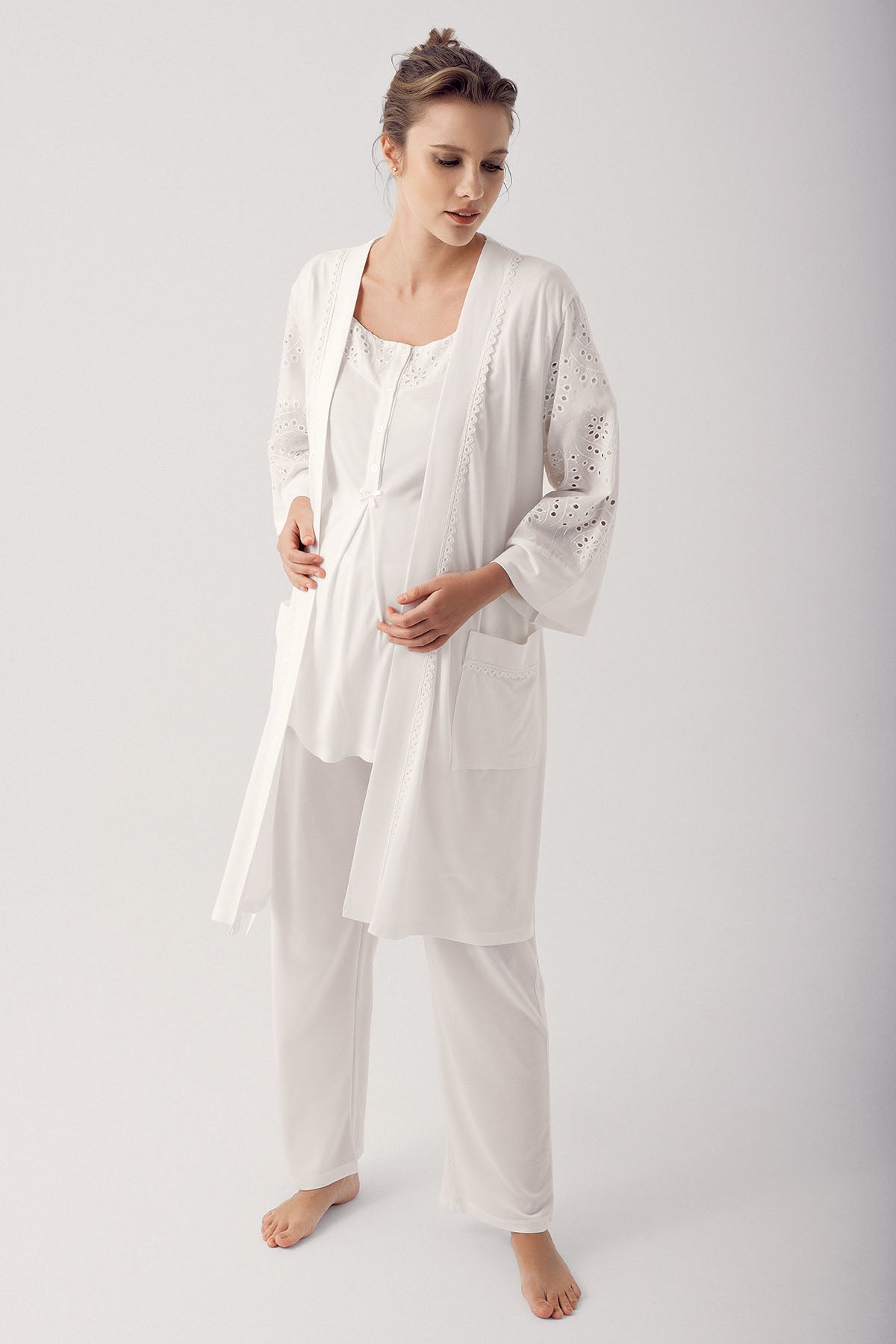 Motif Embroidered 3-Piece Maternity Feeding-Friendly Pajama & Robe Set Ecru - S12305