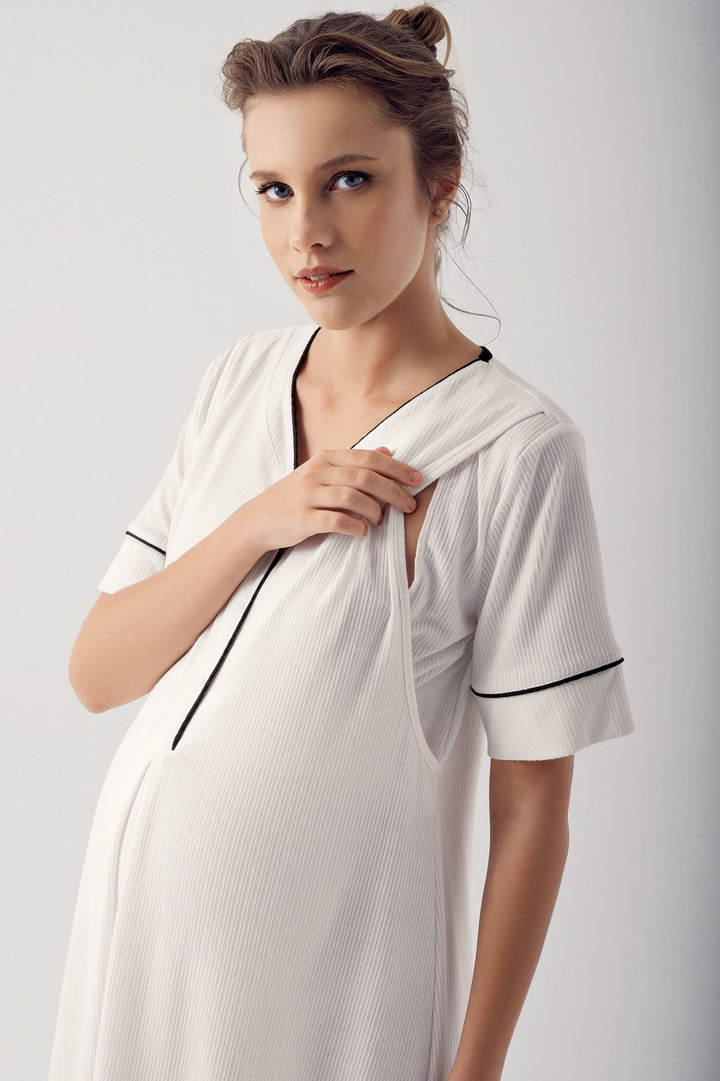 Double Breastfeeding Maternity Feeding-Friendly Nightgown Ecru - S14128