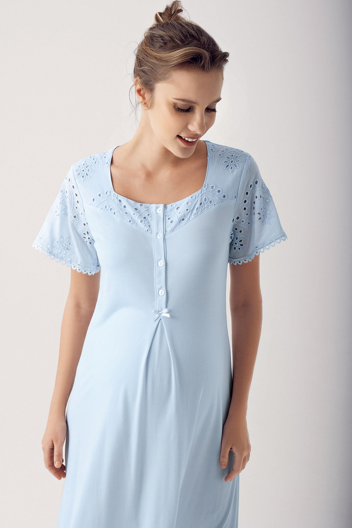Motif Embroidered Maternity Feeding-Friendly Nightgown & Robe Set Blue - S14400