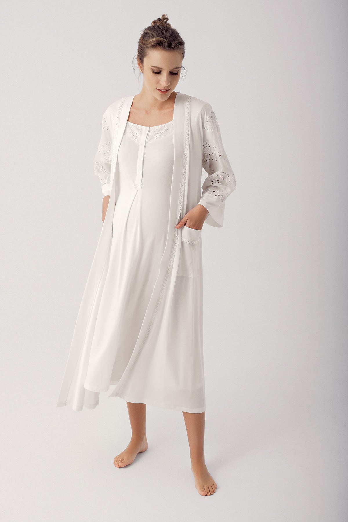 Motif Embroidered Maternity Feeding-Friendly Nightgown & Robe Set Ecru - S14400
