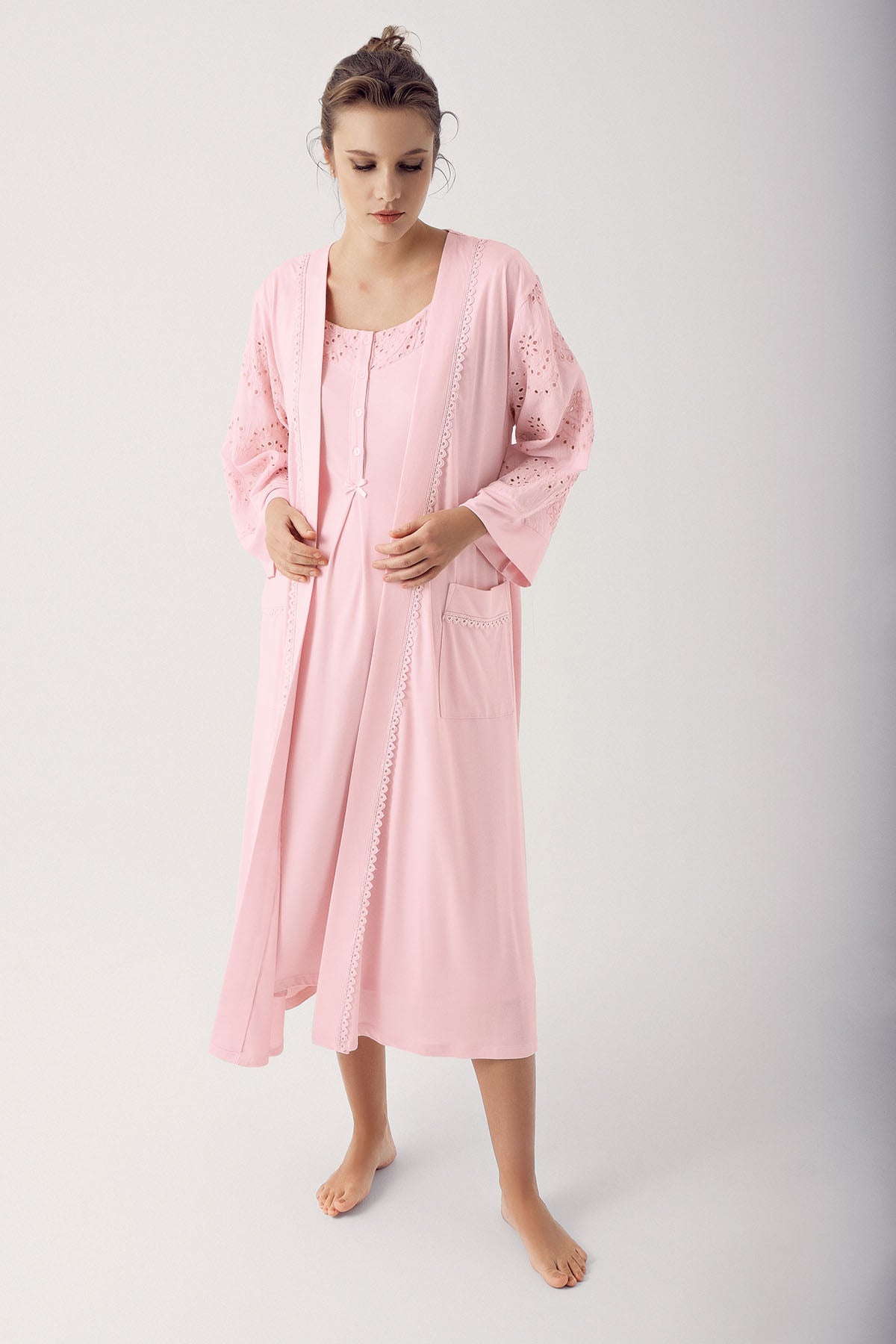 Motif Embroidered Maternity Feeding-Friendly Nightgown & Robe Set Powder - S14400