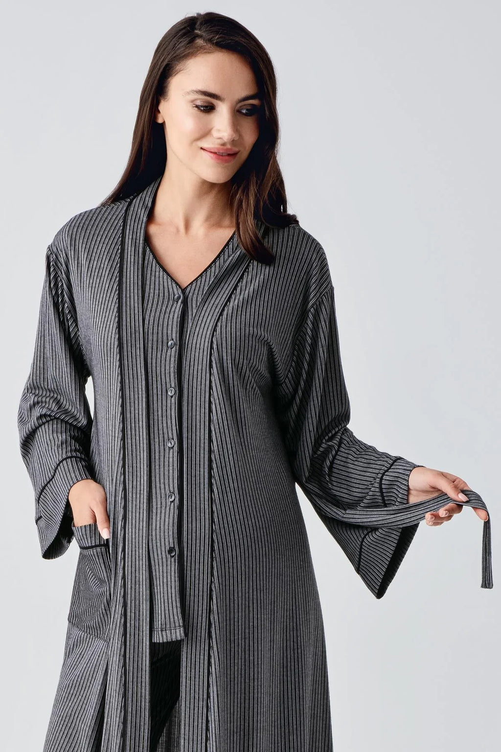 Double Breastfeeding 3-Piece Maternity Feeding-Friendly Pajama & Robe Set Black - S15307