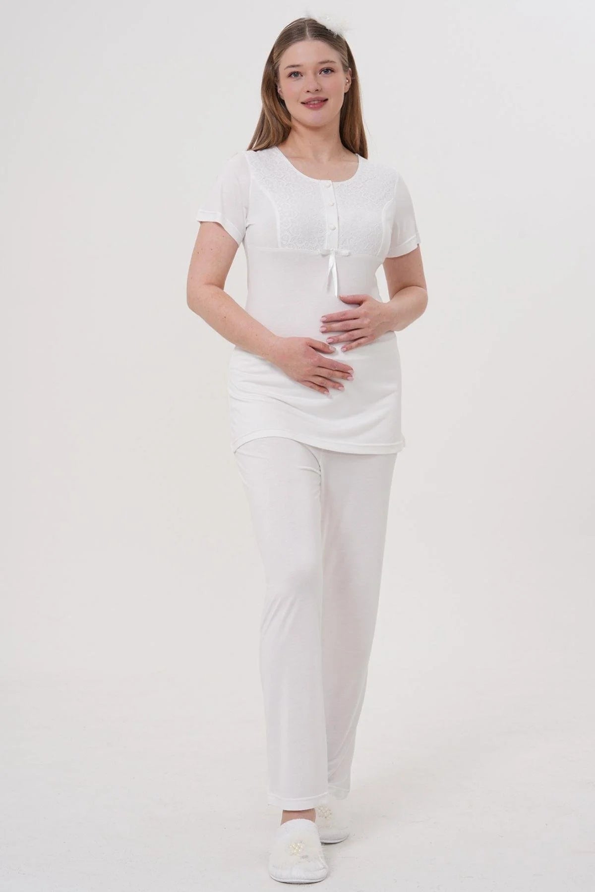 Delicate Lace Collar 3-Piece Maternity Feeding-Friendly Pajama & Robe Set Ecru - C1541