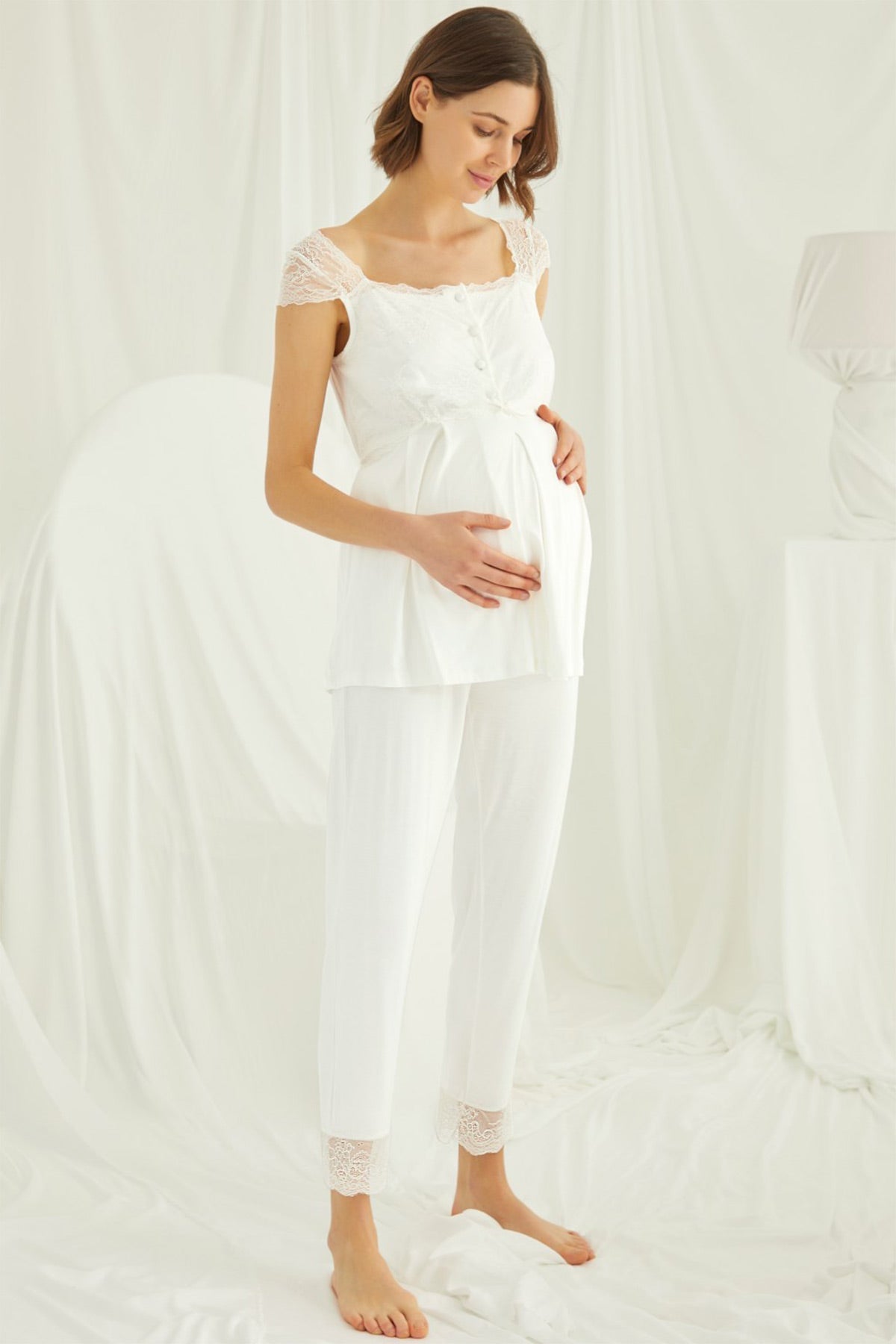 Lace Shoulder 4-Piece Maternity Feeding-Friendly Set Ecru - E202303