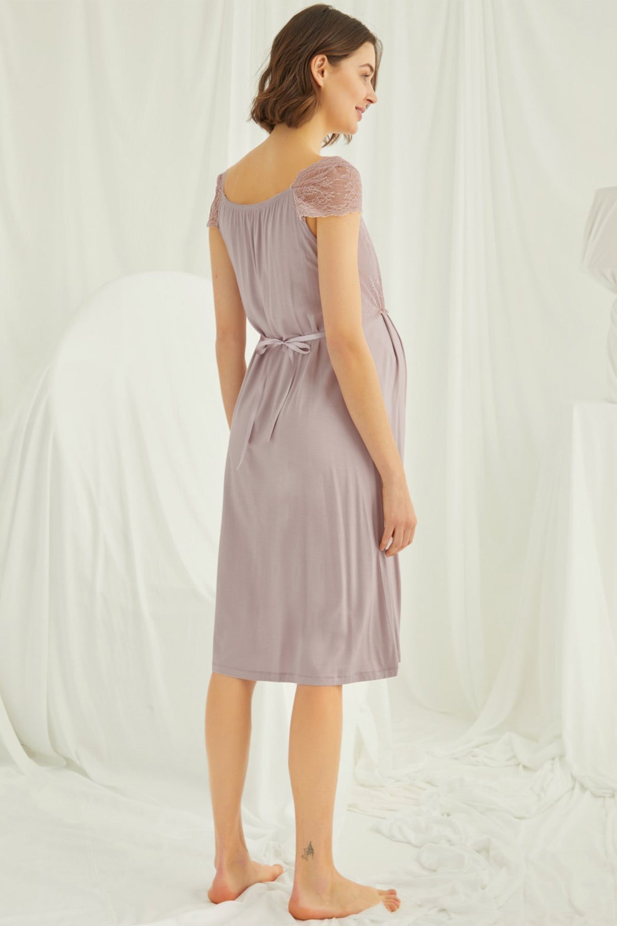 Lace Shoulder Maternity Feeding-Friendly Nightgown Mink - E18439