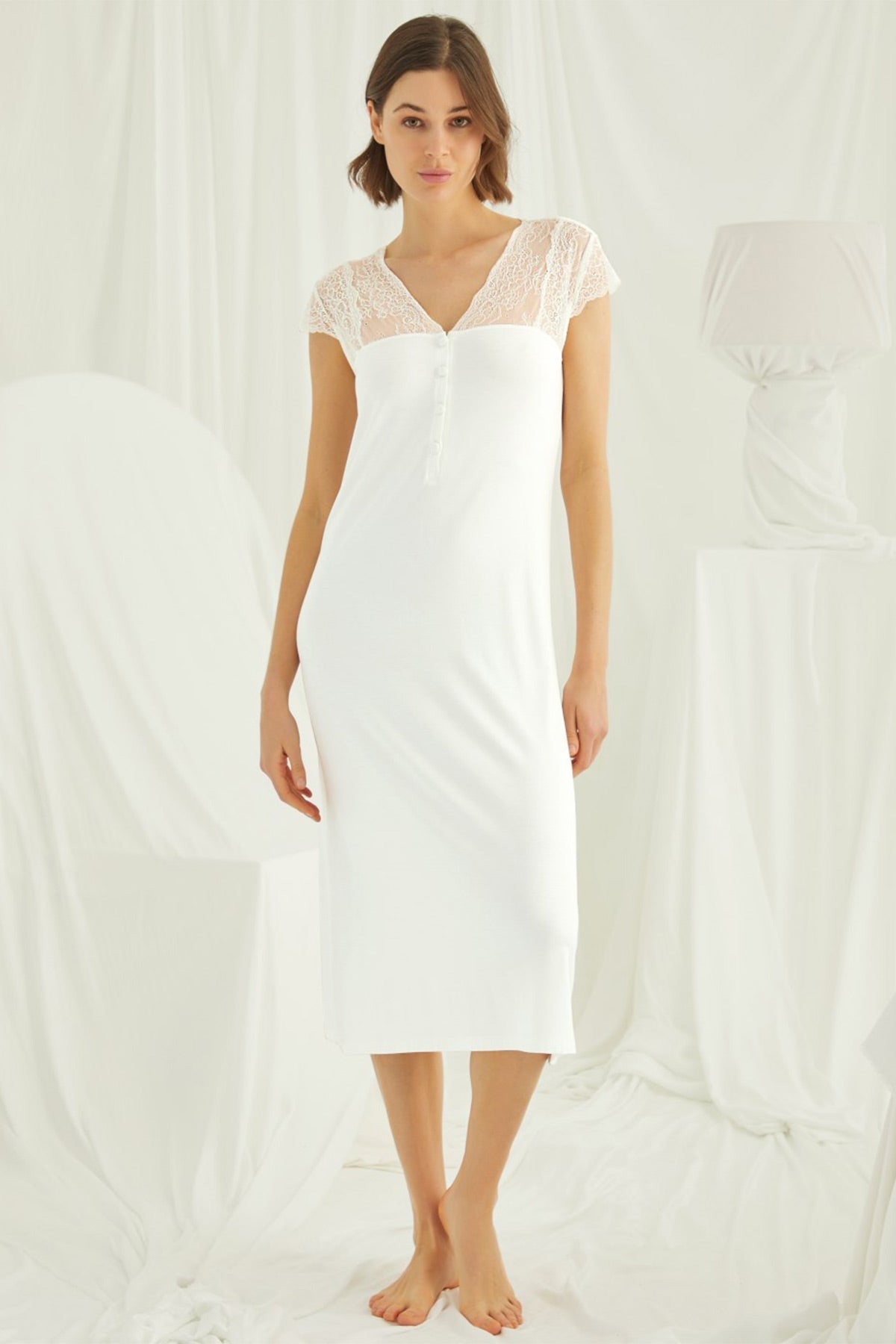 Lace V-Neck Plus Size Maternity Feeding-Friendly Nightgown Ecru - E18455