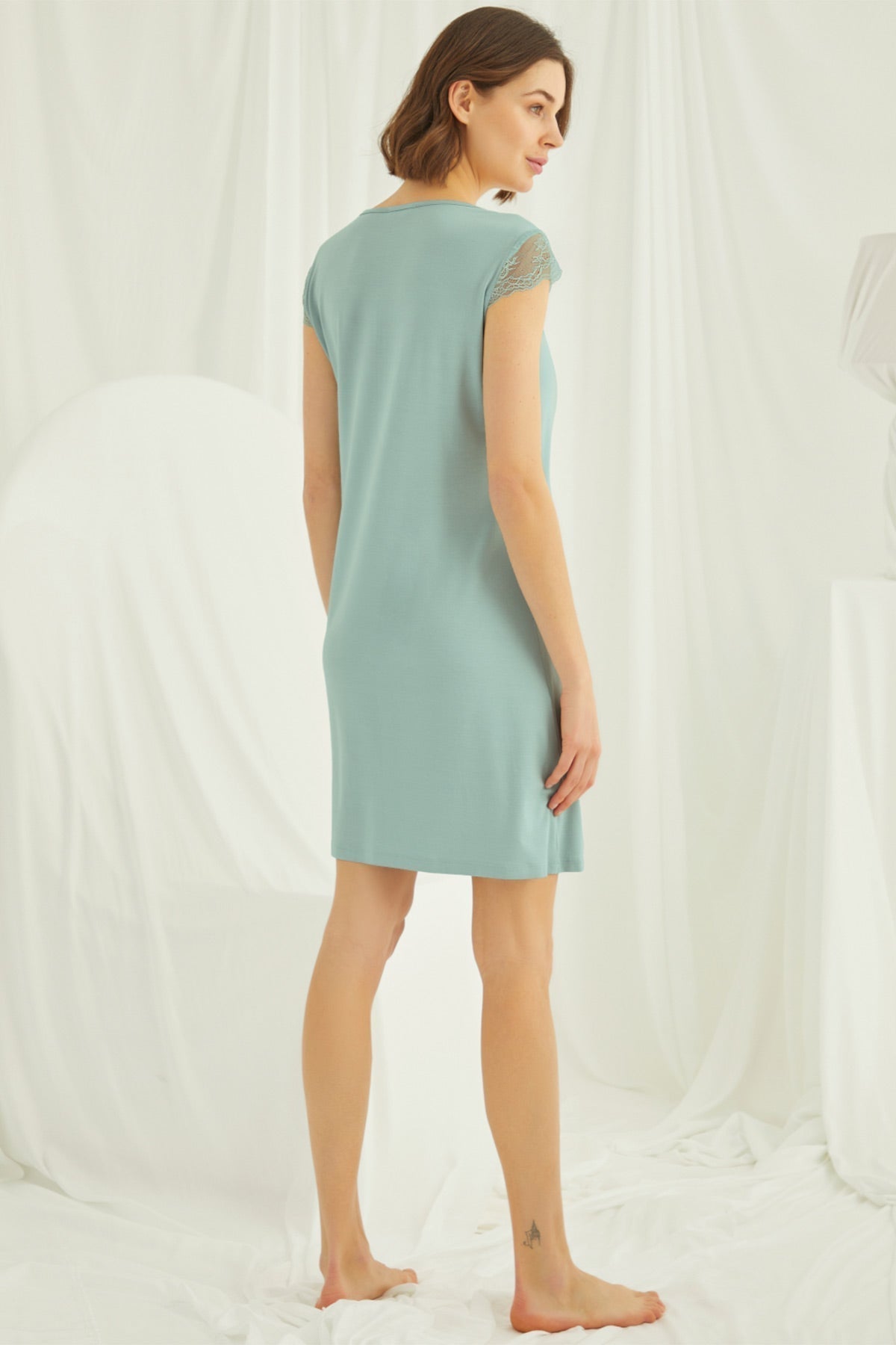 Lace V-Neck Short Maternity Feeding-Friendly Nightgown Green - E18462