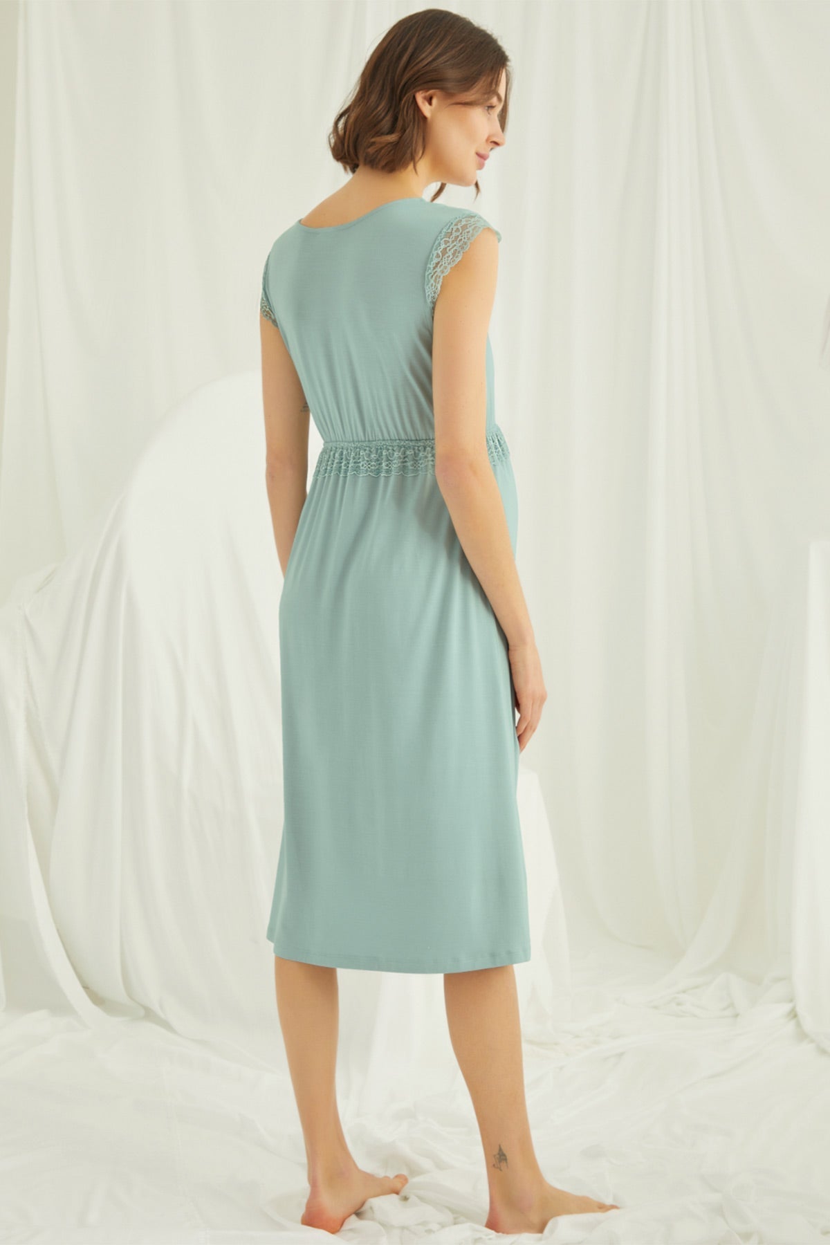 Lace V-Neck Maternity Feeding-Friendly Nightgown Green - E18466
