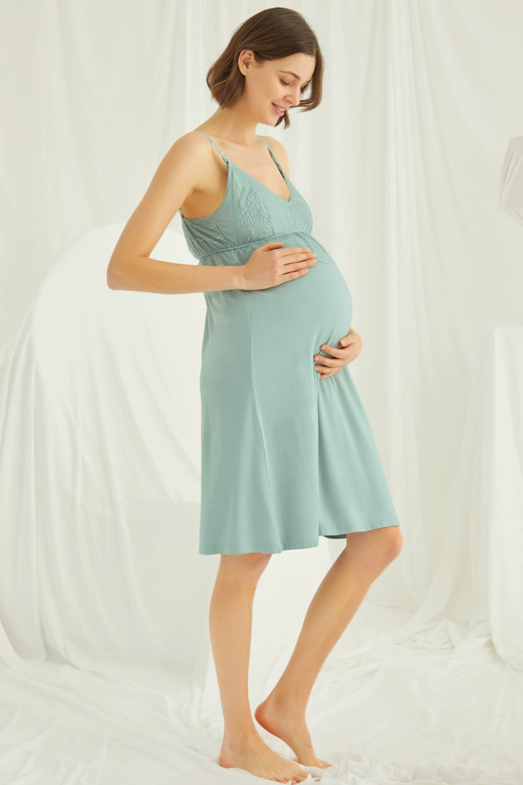 Lace Strappy Maternity Feeding-Friendly Nightgown & Robe Set Green - E18470
