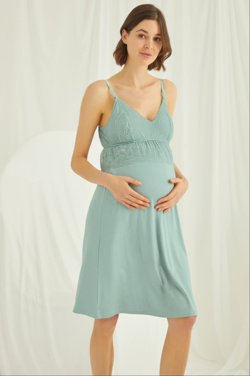 Lace Strappy Maternity Feeding-Friendly Nightgown & Robe Set Green - E18470