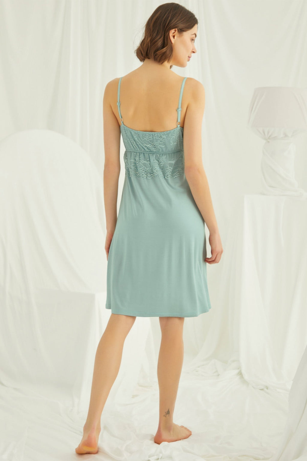 Lace Strappy Maternity Feeding-Friendly Nightgown & Robe Set Green - E18470