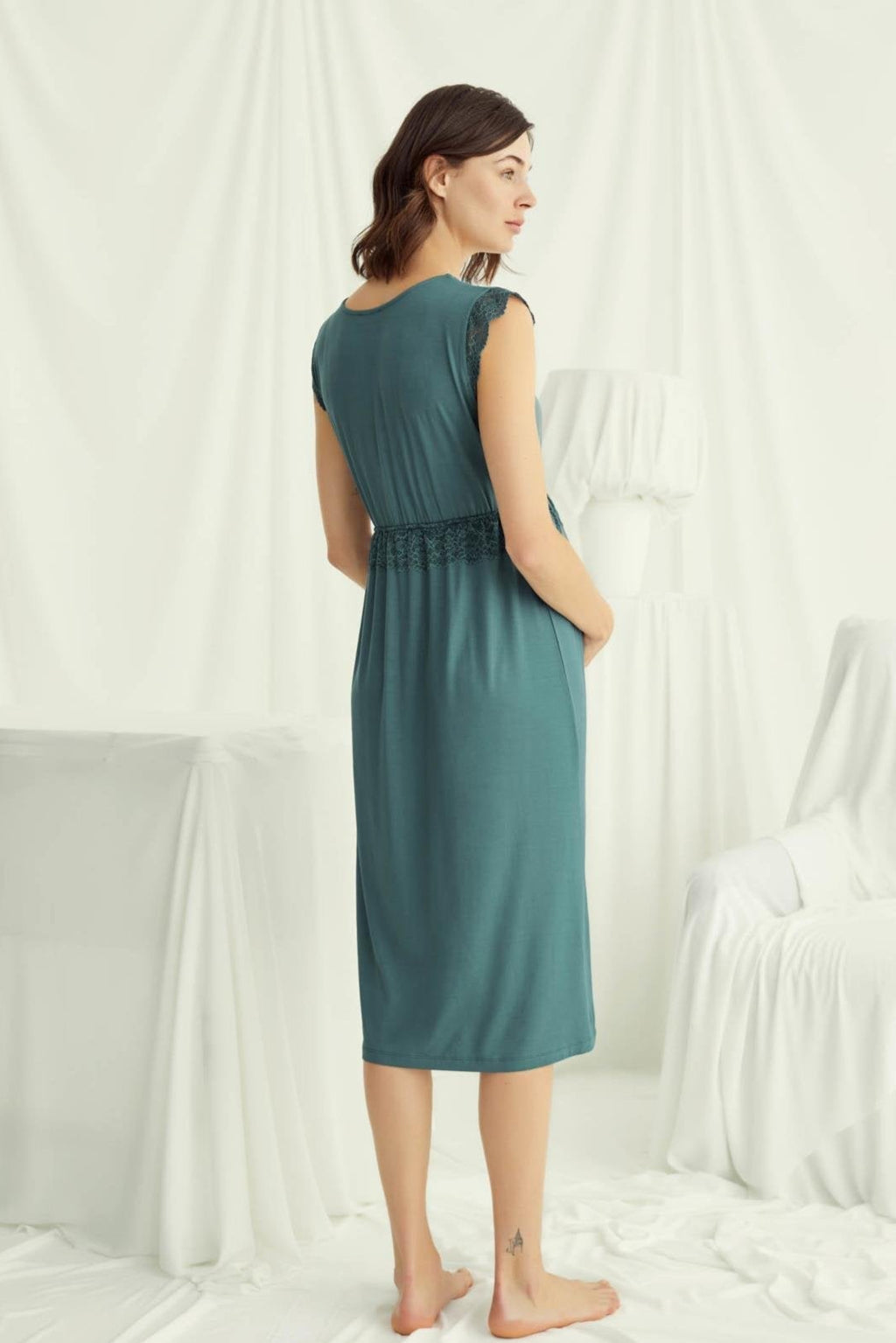 Lace V-Neck Maternity Feeding-Friendly Nightgown Green - E18521