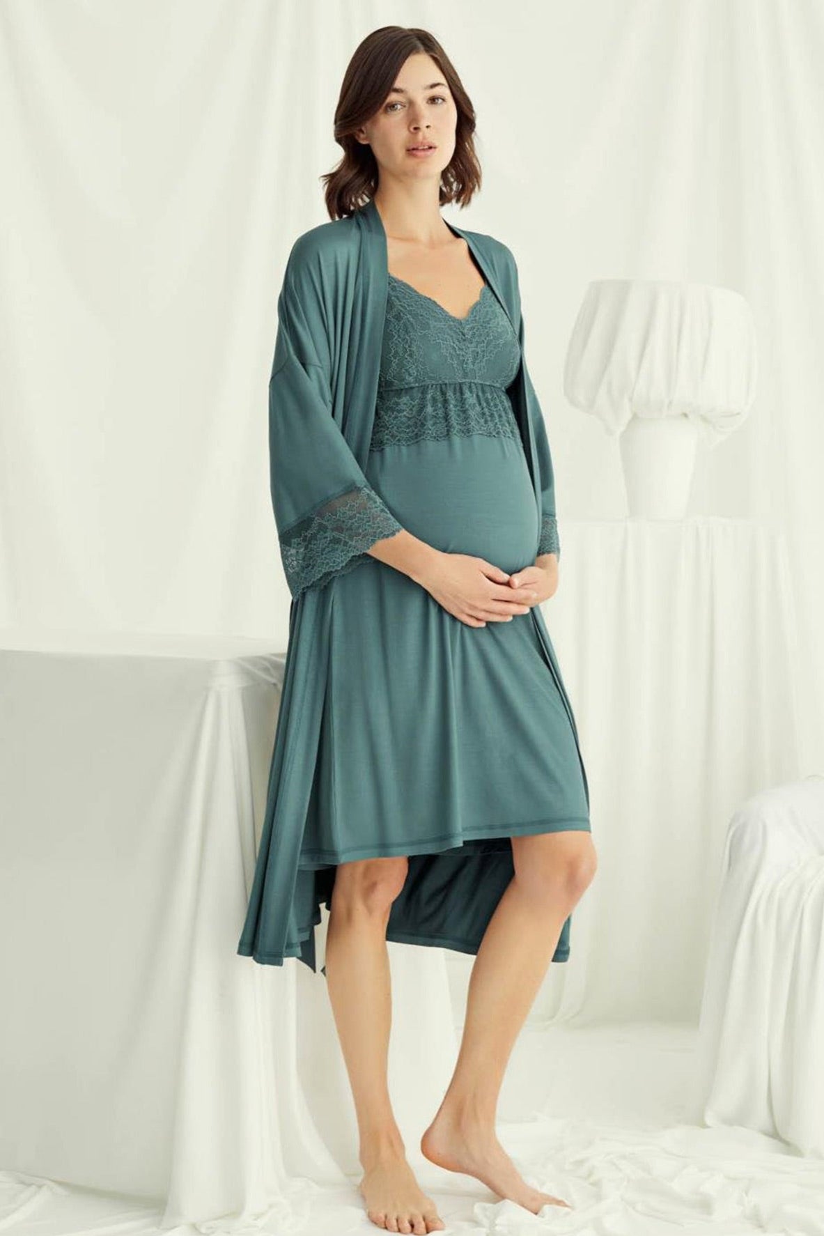 Lace Strappy Maternity Feeding-Friendly Nightgown & Robe Set Green - E18522