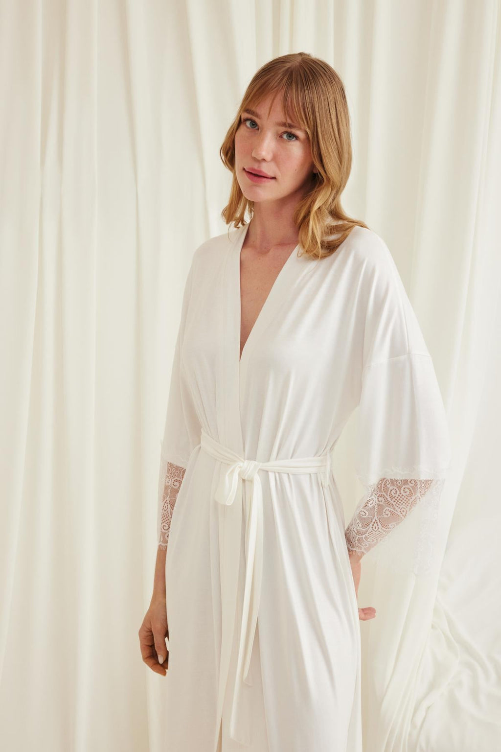 Lace Sleeve Soft Maternity Robe Ecru - E18553
