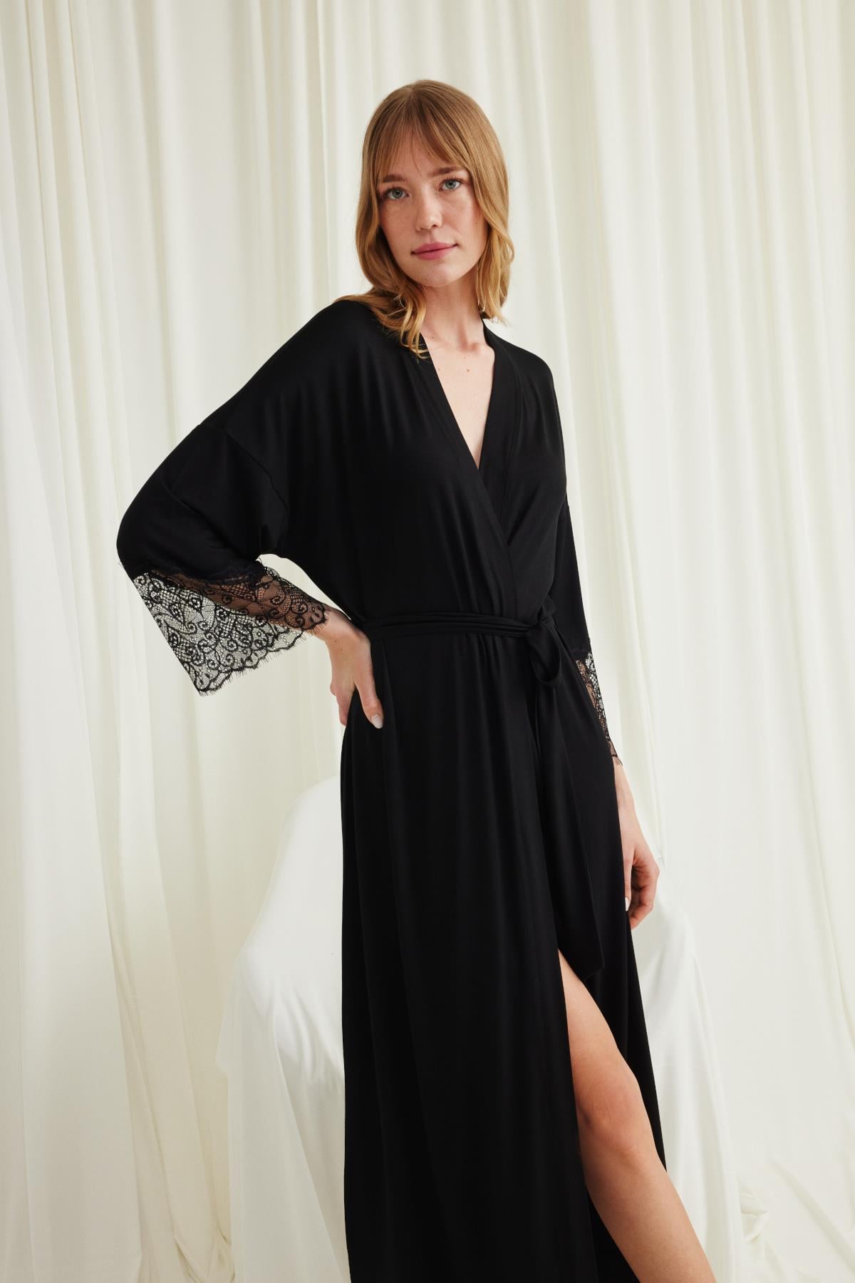 Lace Sleeve Soft Maternity Robe Black - E18555