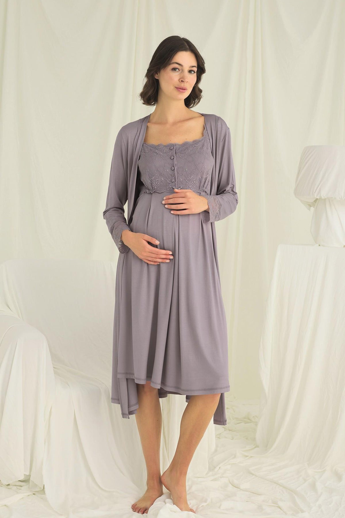 Lace Shoulder Maternity Feeding-Friendly Nightgown & Robe Set Grey - E18670