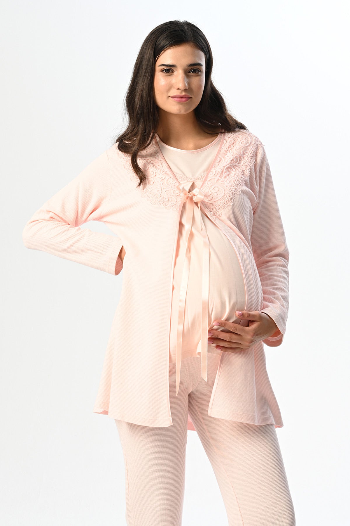 Lacy Collar 3-Piece Maternity Feeding-Friendly Pajama & Robe Set Pink - N22371