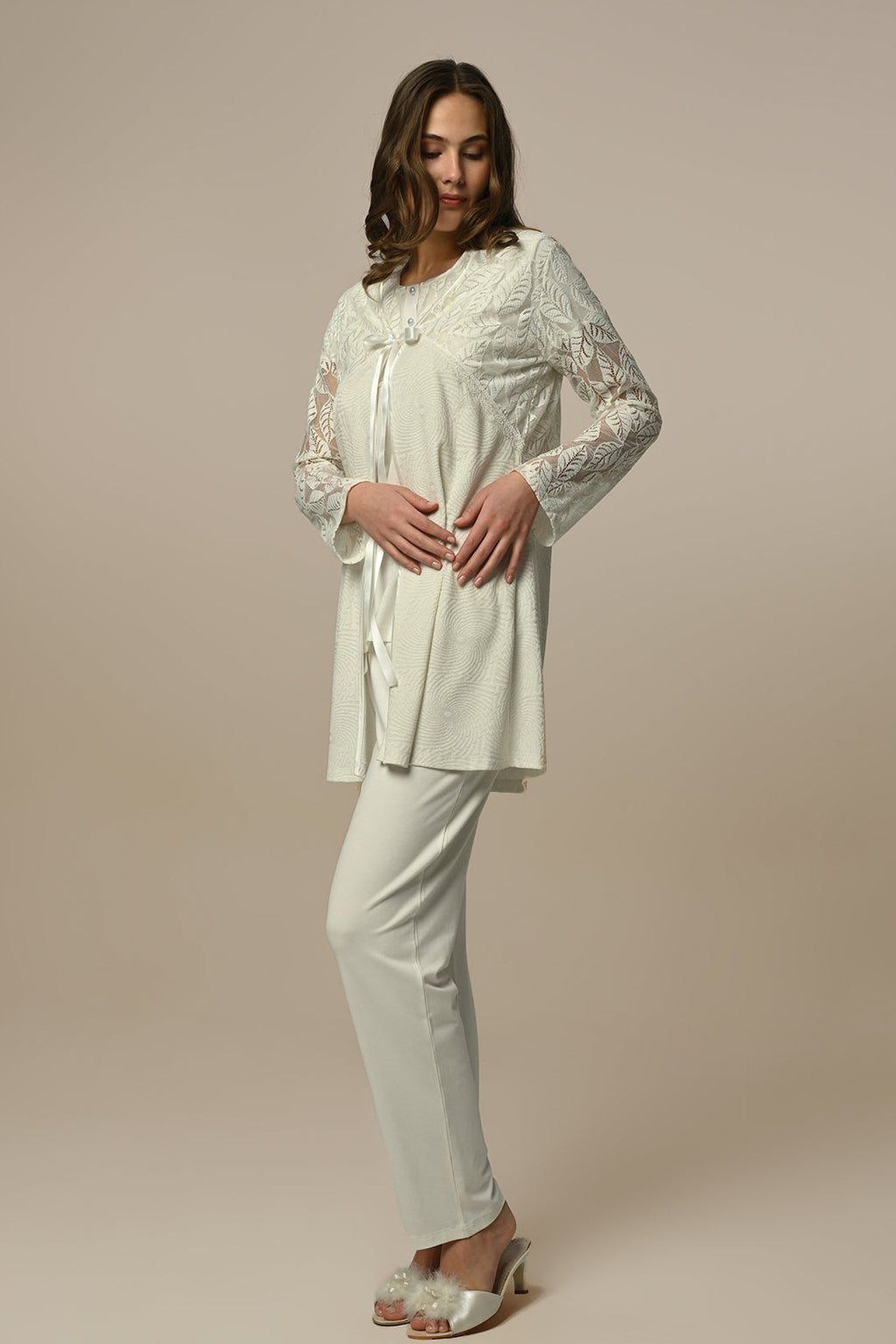 Leaf Lace 3-Piece Maternity Feeding-Friendly Pajama & Jacquard Robe Set - N23332