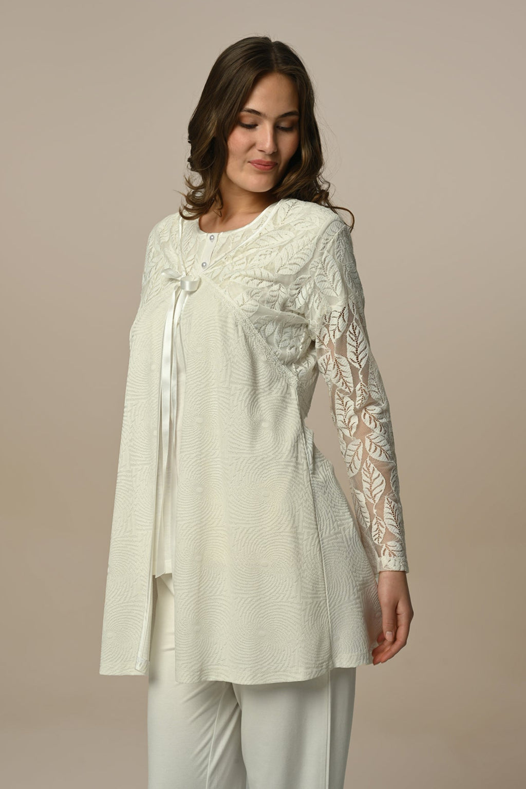 Leaf Lace 3-Piece Maternity Feeding-Friendly Pajama & Jacquard Robe Set - N23332