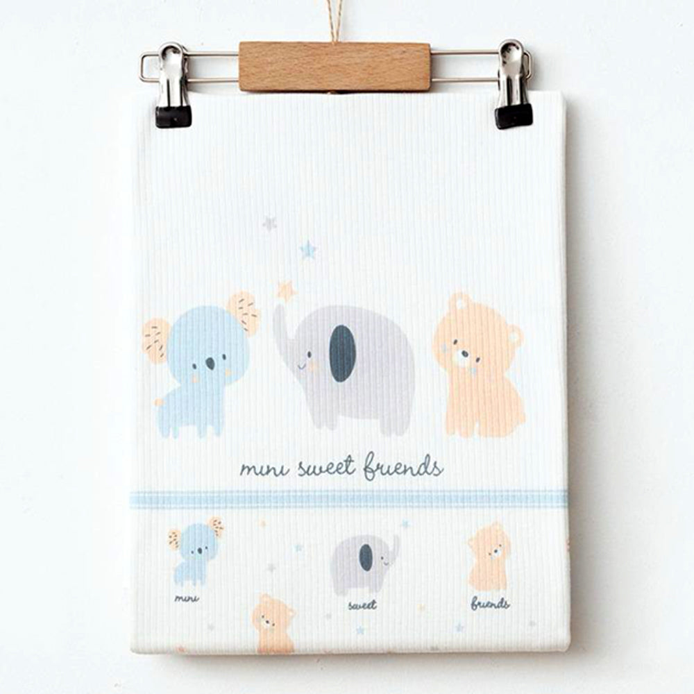 Sweet Friends Themed Baby Blanket White - E239.1009