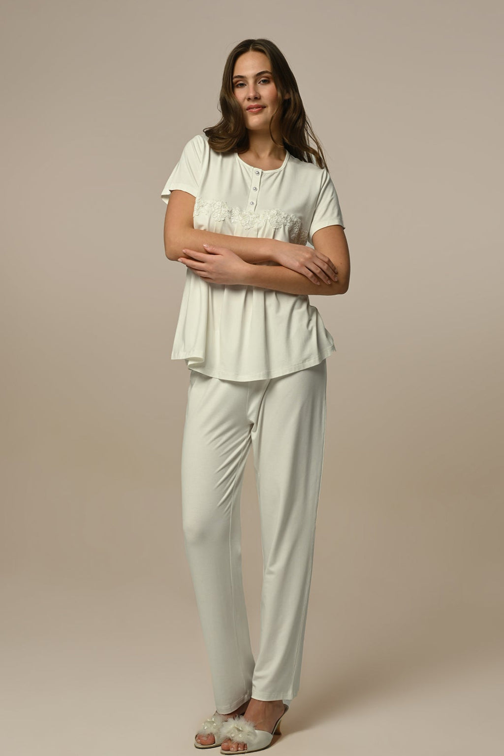 Flower Lace 3-Piece Maternity Feeding-Friendly Pajama & Robe Set Ecru - N24305