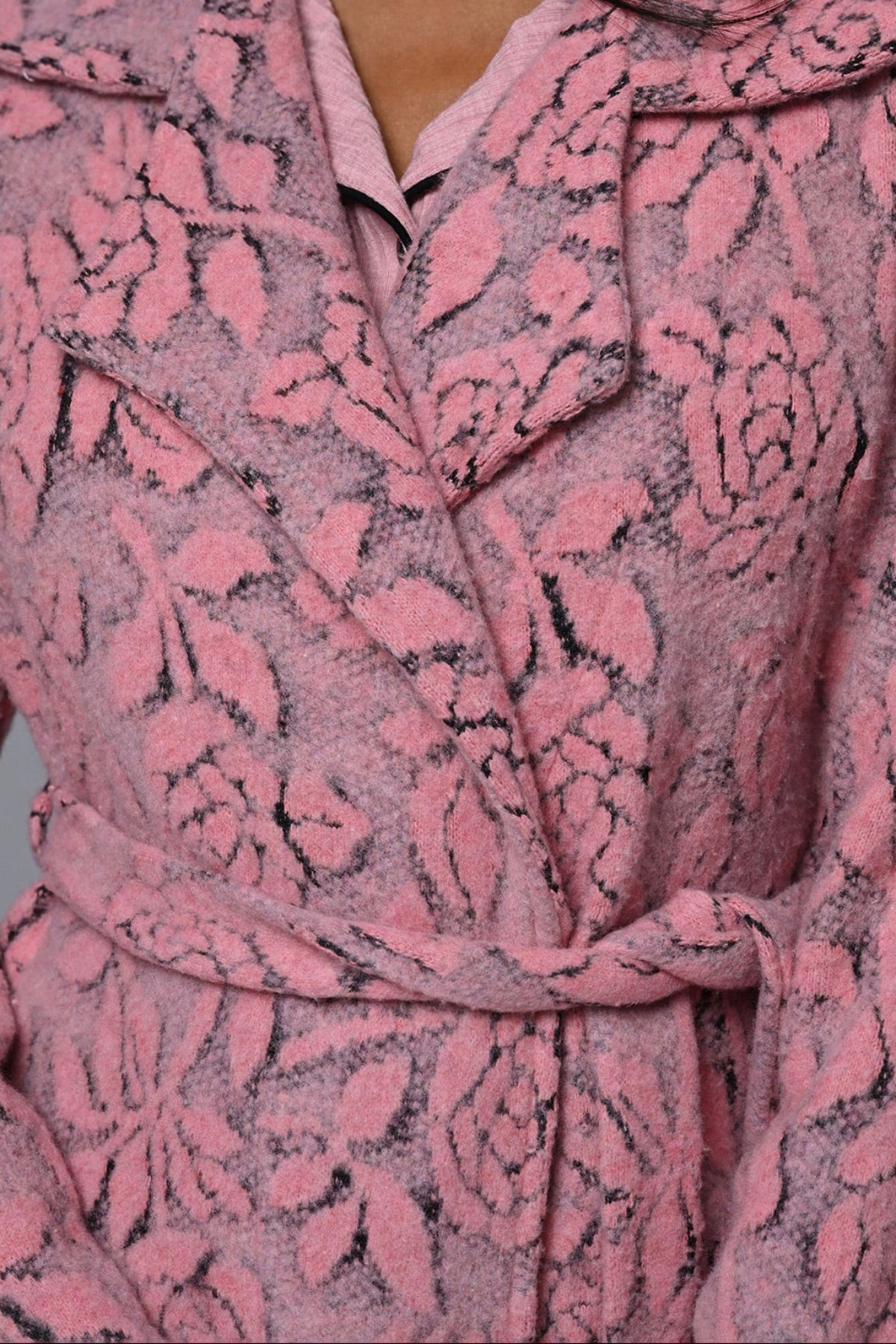 Shirt Collar 3-Piece Maternity Feeding-Friendly Pajama & Flowery Robe Set Pink - N24338