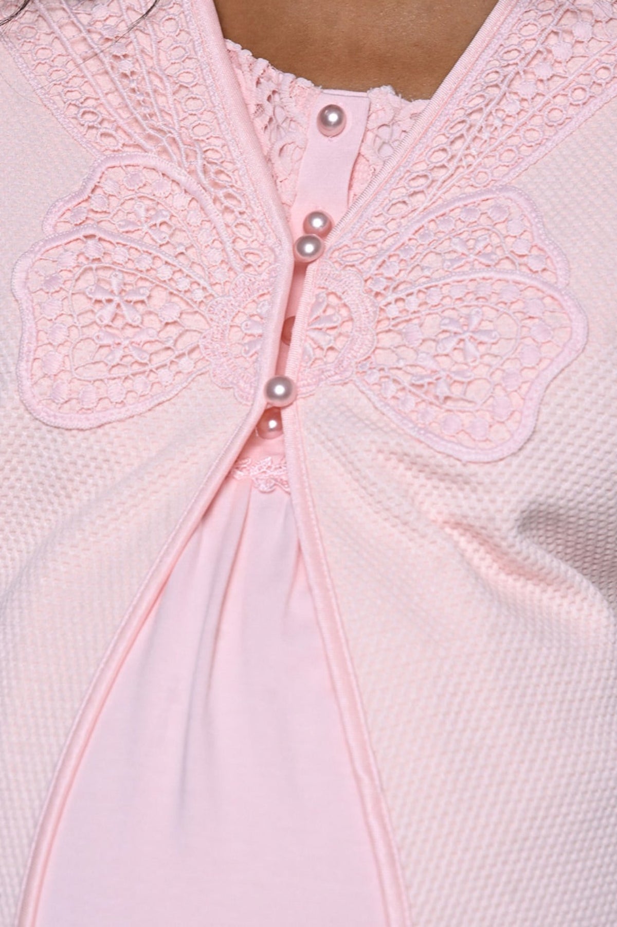 Lace Collar 3-Piece Maternity Feeding-Friendly Pajama & Robe Set - N24344