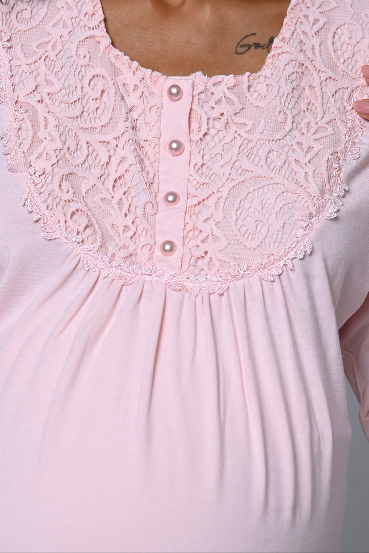 Lace Collar 3-Piece Maternity Feeding-Friendly Pajama & Robe Set - N24344
