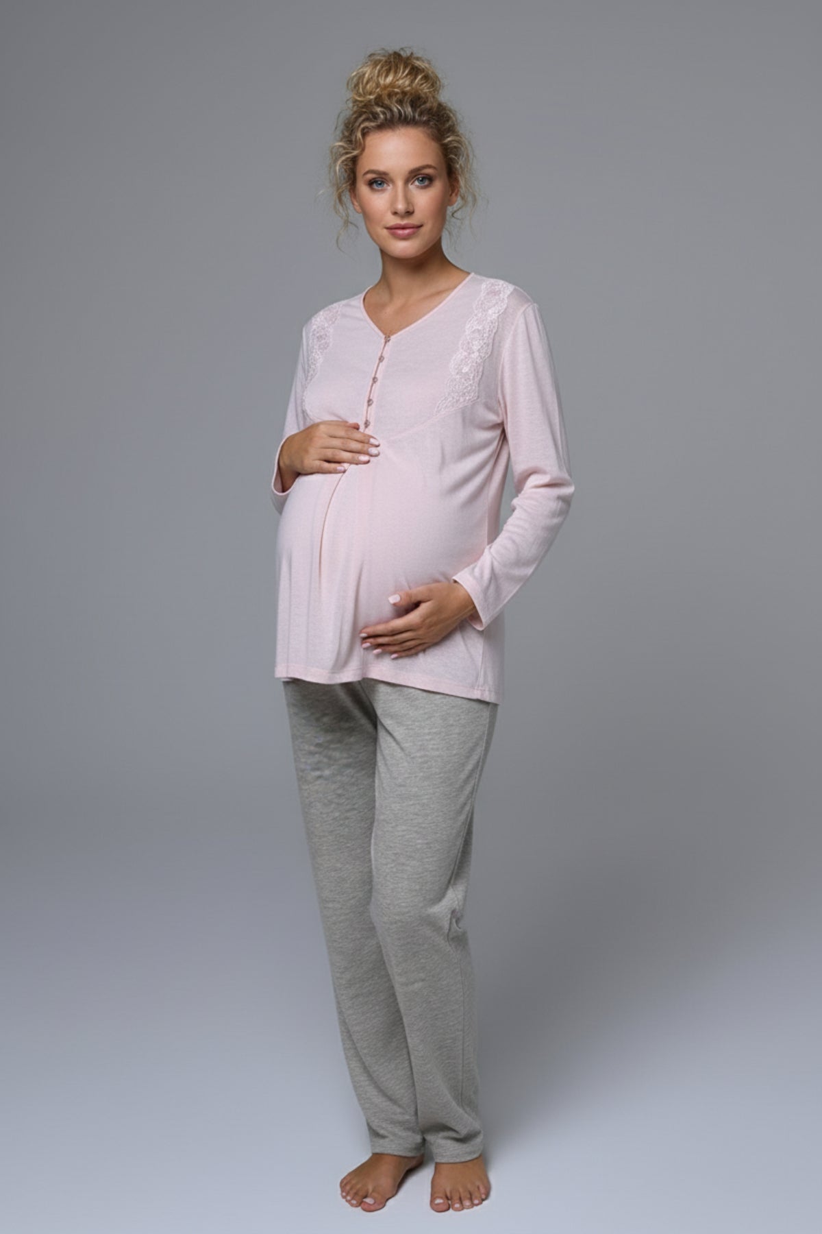Lacy Edge 3-Piece Maternity Feeding-Friendly Pajama & Robe Set - N24374