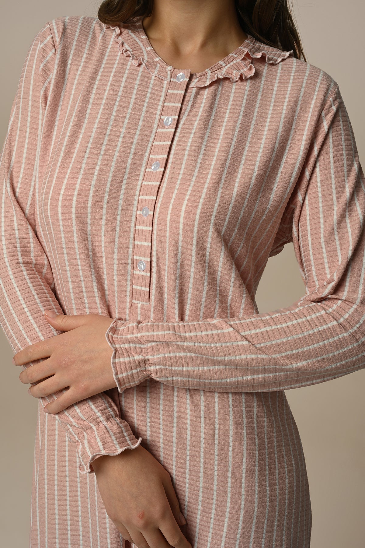 Ribbed Stripe Maternity Feeding-Friendly Nightgown - N24401