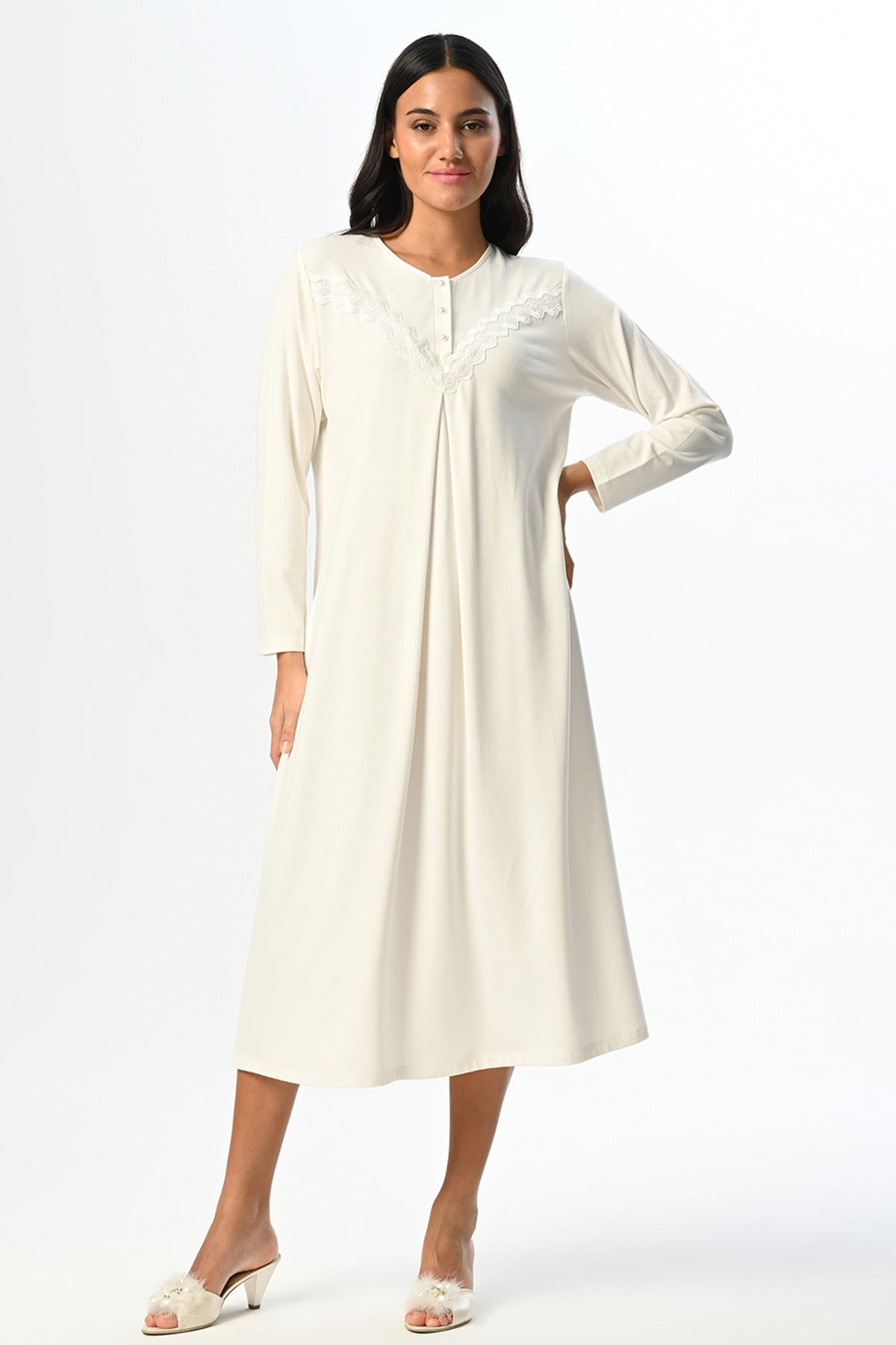 Lacy Maternity Feeding-Friendly Nightgown & Robe Set - N24523