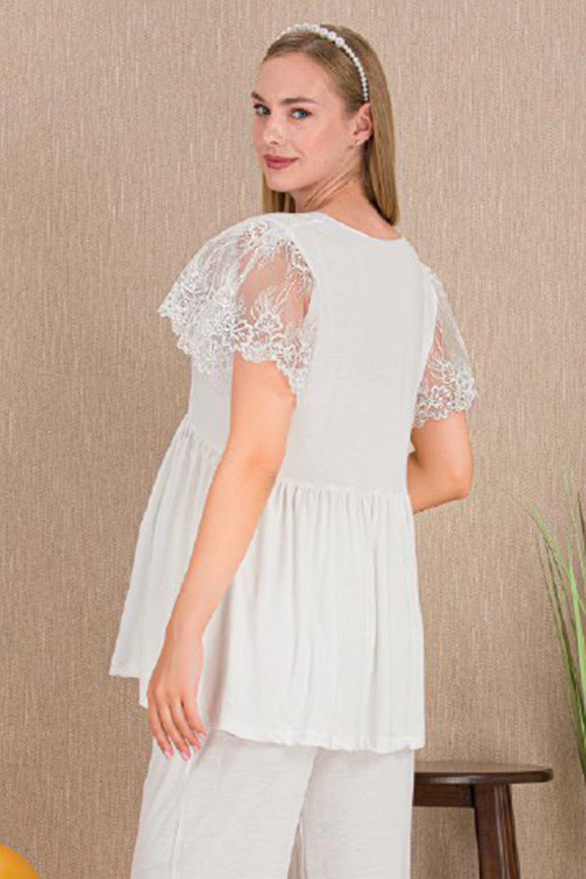 Lace Embroidered Maternity Feeding-Friendly Pajama Set Ecru - Y33210