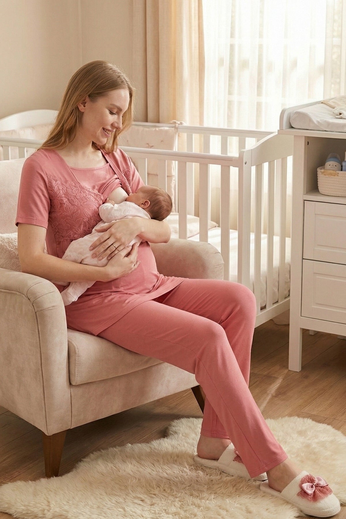 Leaf Lacy Collar 3-Piece Maternity Feeding-Friendly Pajama & Leaf Lacy Sleeve Robe Set Pomegranate Red - Z3431