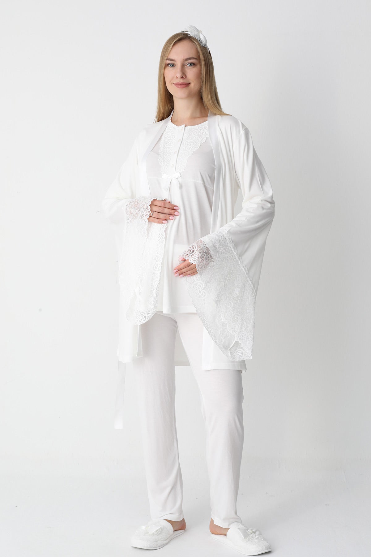 Lace Collar 3-Piece Maternity Feeding-Friendly Pajama & Flywheel Arm Robe Set Ecru - Z3448