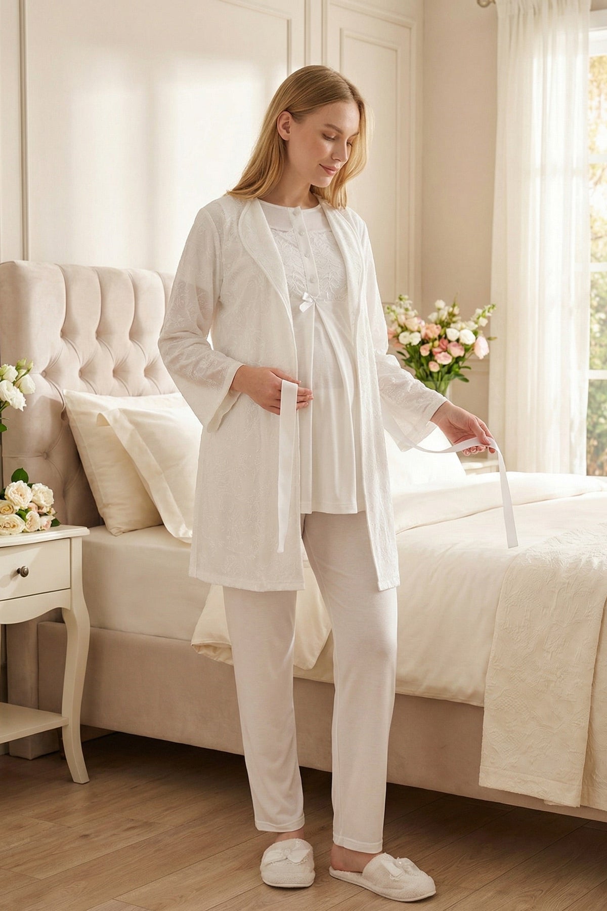 Classy Lace Collar 3-Piece Maternity Feeding-Friendly Pajama & Jacquard Robe Set Ecru - Z3476