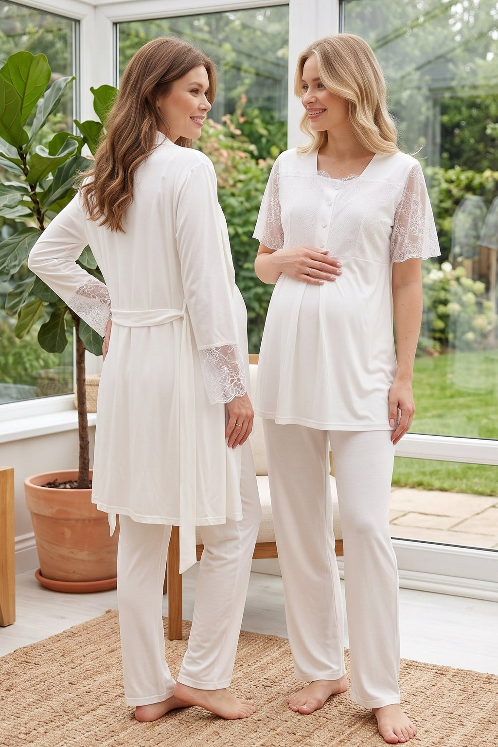 Lace Sleeve 3-Piece Maternity Feeding-Friendly Pajama & Robe Set Ecru - L577