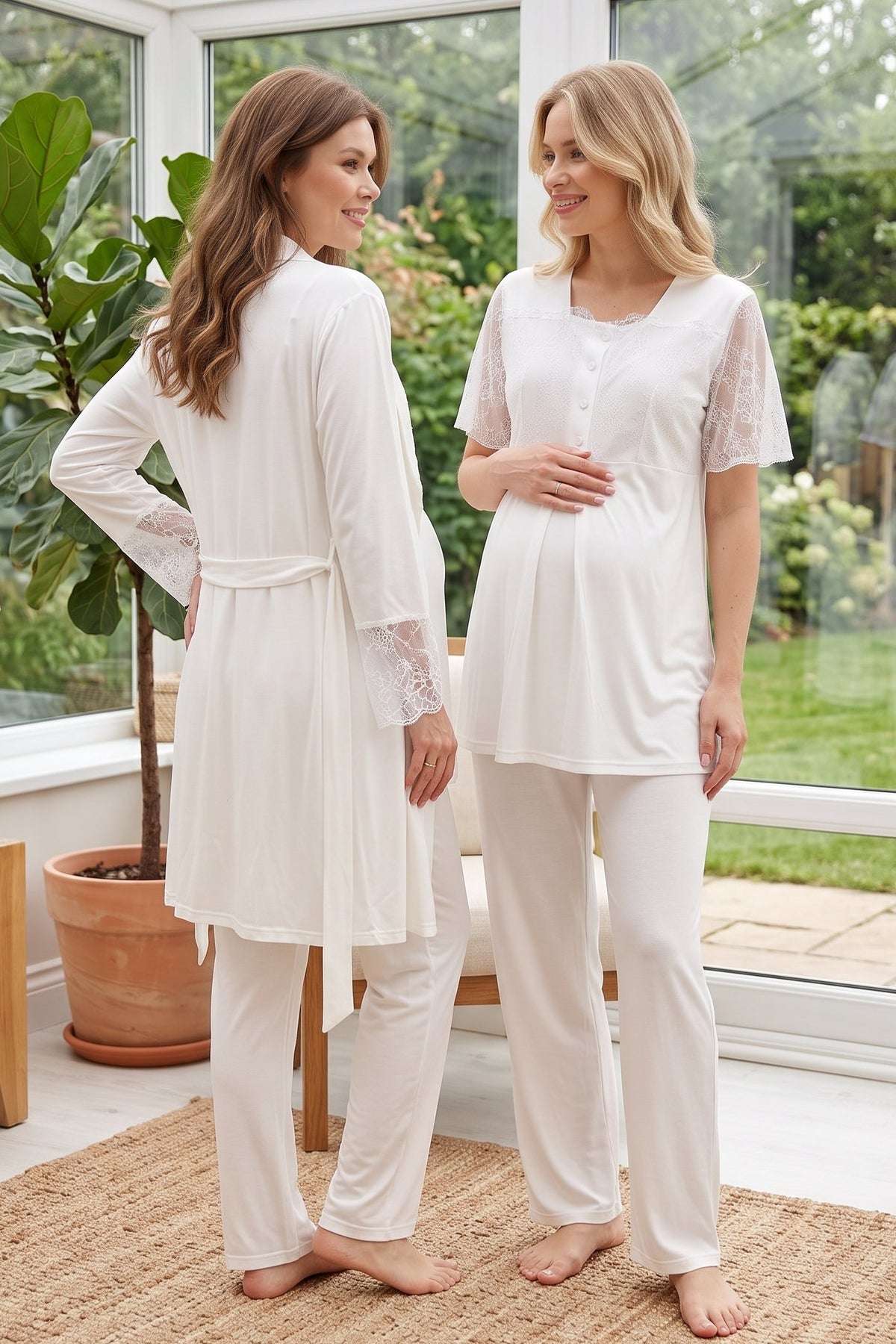 Lace Sleeve 3-Piece Maternity Feeding-Friendly Pajama & Robe Set Ecru - L577