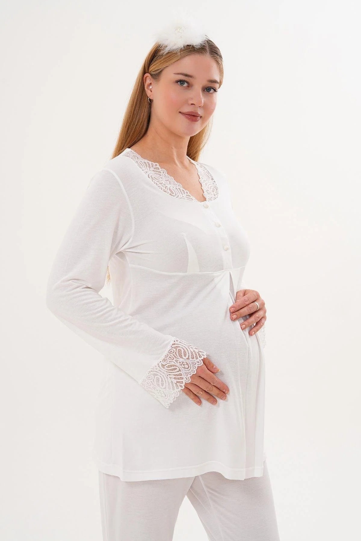 Lace Sleeve and Collar Maternity Feeding-Friendly Pajama Set Ecru - C5808