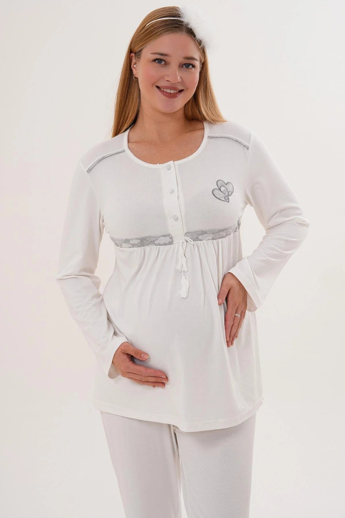 Heart Printed 3-Piece Maternity Feeding-Friendly Pajama & Patterned Robe Set Grey - C6100