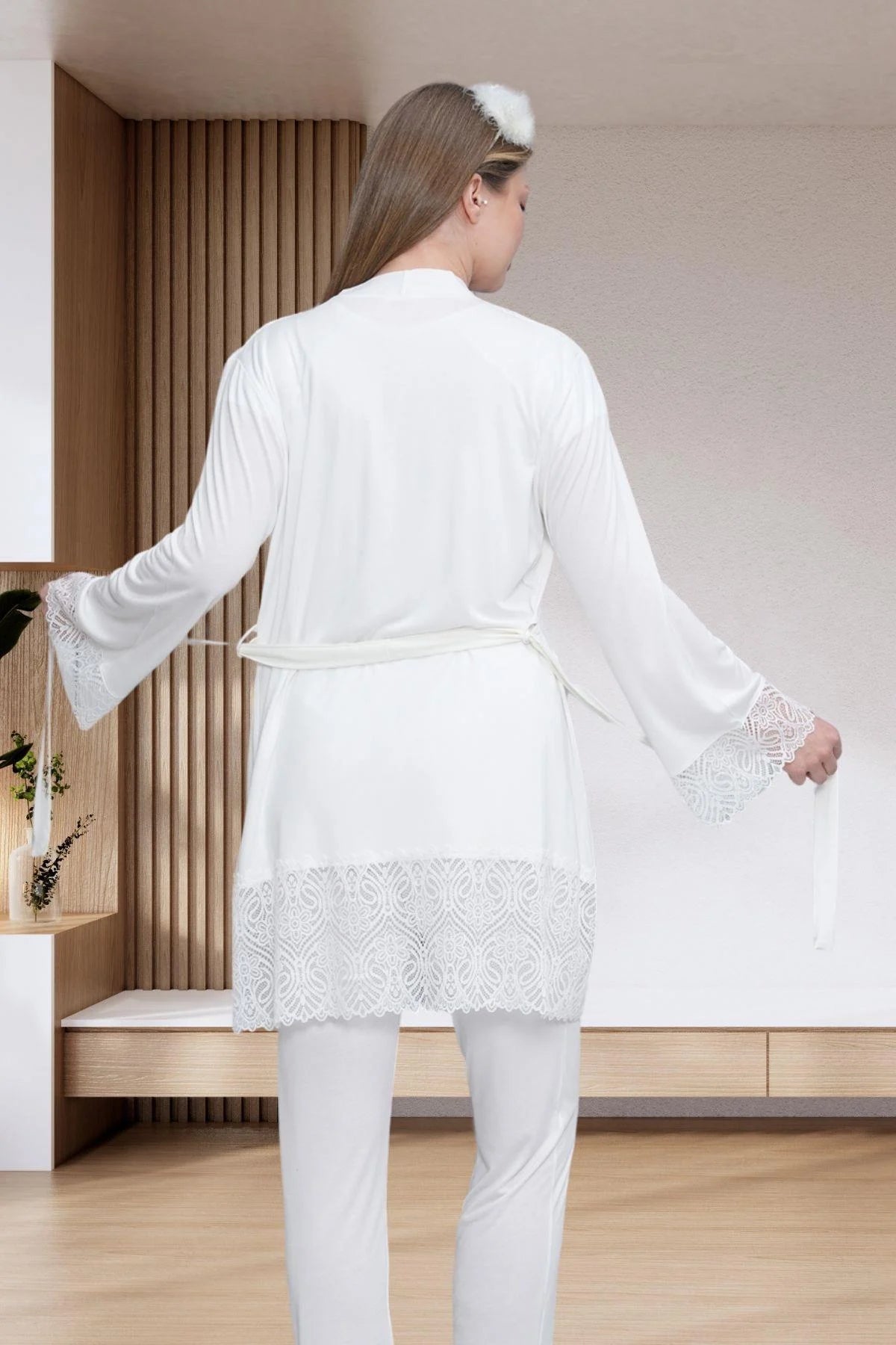 Lace Detailed 3-Piece Maternity Feeding-Friendly Pajama & Robe Set Ecru - C6203