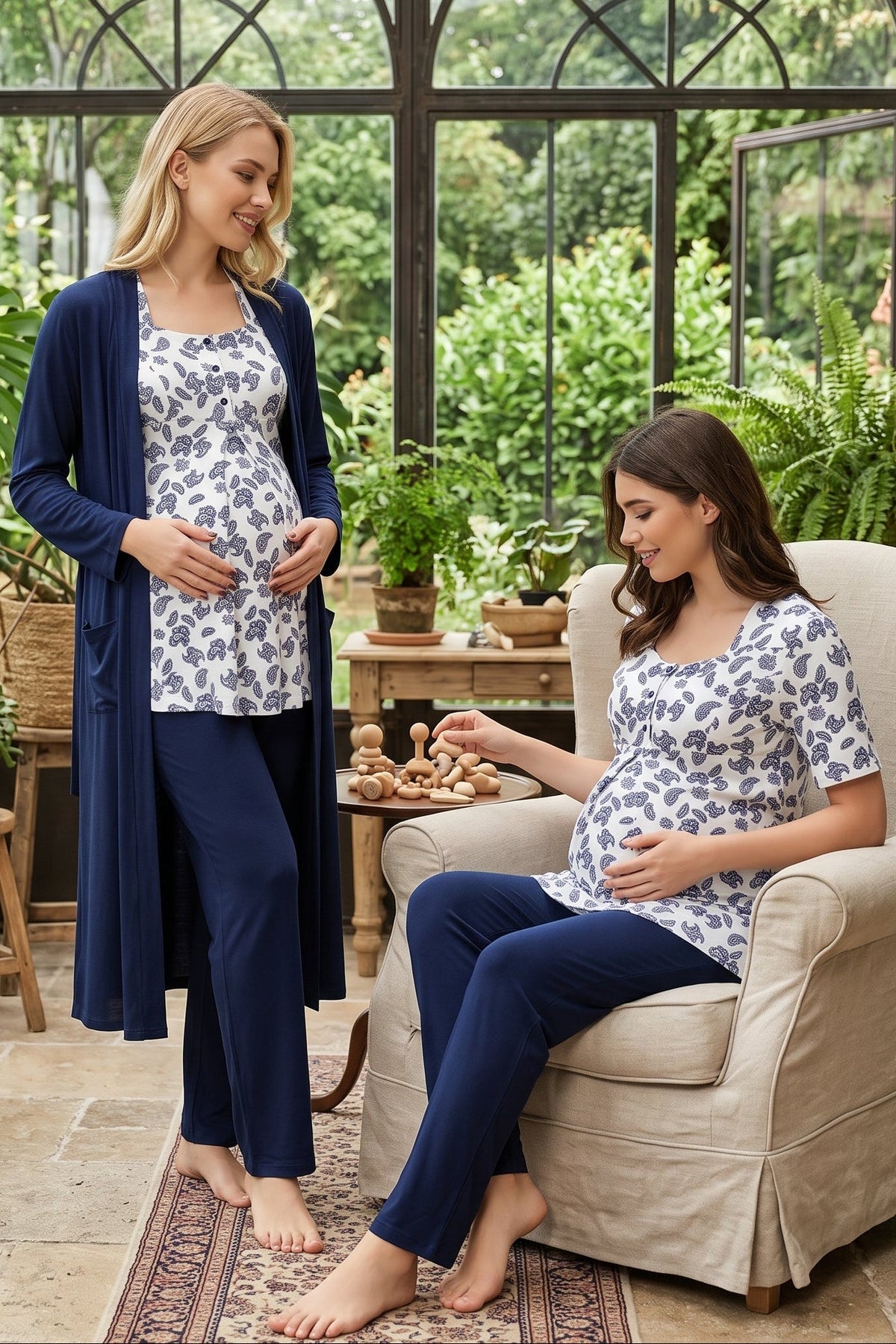 Patterned 3-Piece Maternity Feeding-Friendly Pajama & Robe Set Navy Blue - T8014