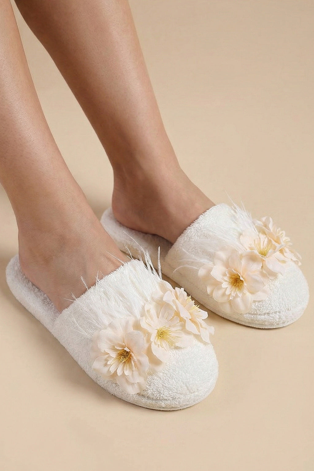 Water Lily Flowered Handmade Maternity Mom's Crown & Slippers Set Ecru - 919504