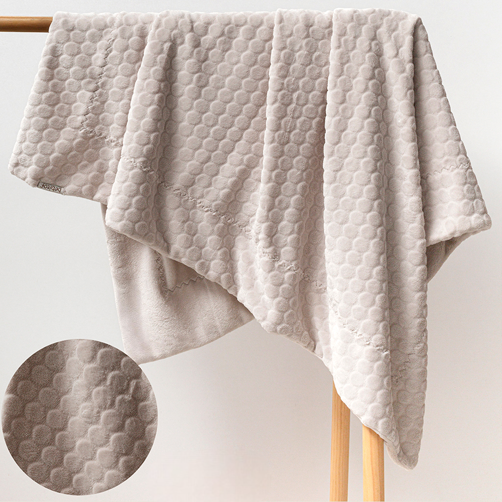 Embossed Velboa Baby Blanket Grey - B047.95024.06